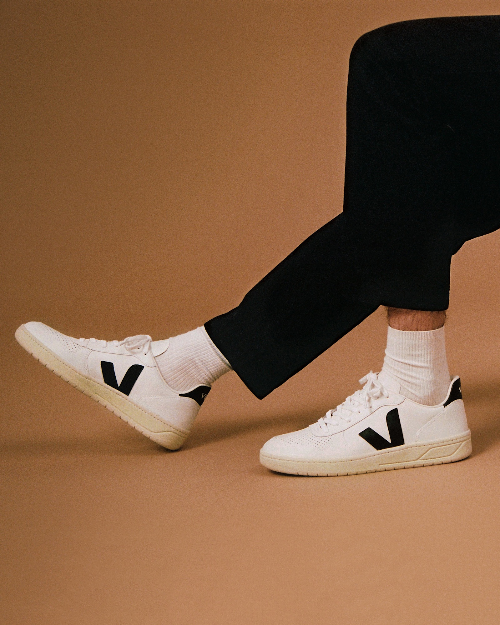 V-10 CWL WHITE BLACK | VEJA V-10 CWL WHITE BLACK | VEJA