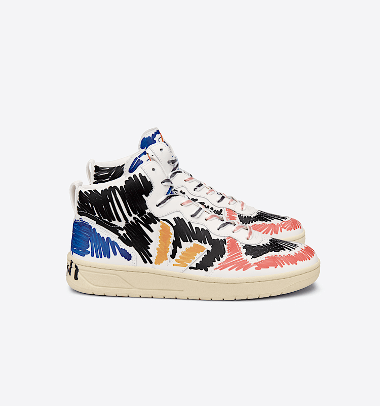 veja sneakers v-15 leather VQ0202884 Lateral view