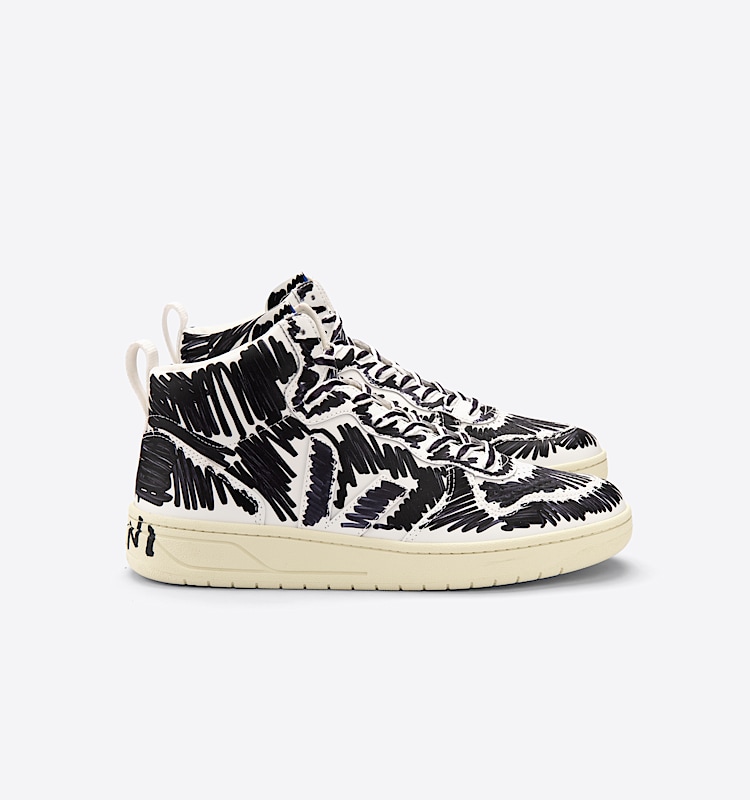veja sneakers v-15 皮革 黑色 VQ0203067 Lateral view