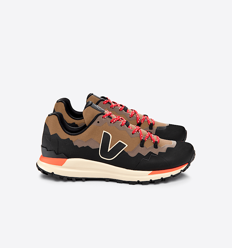 veja sneakers fitz-roy 回收再利用 褐色 FR2303216 Lateral view