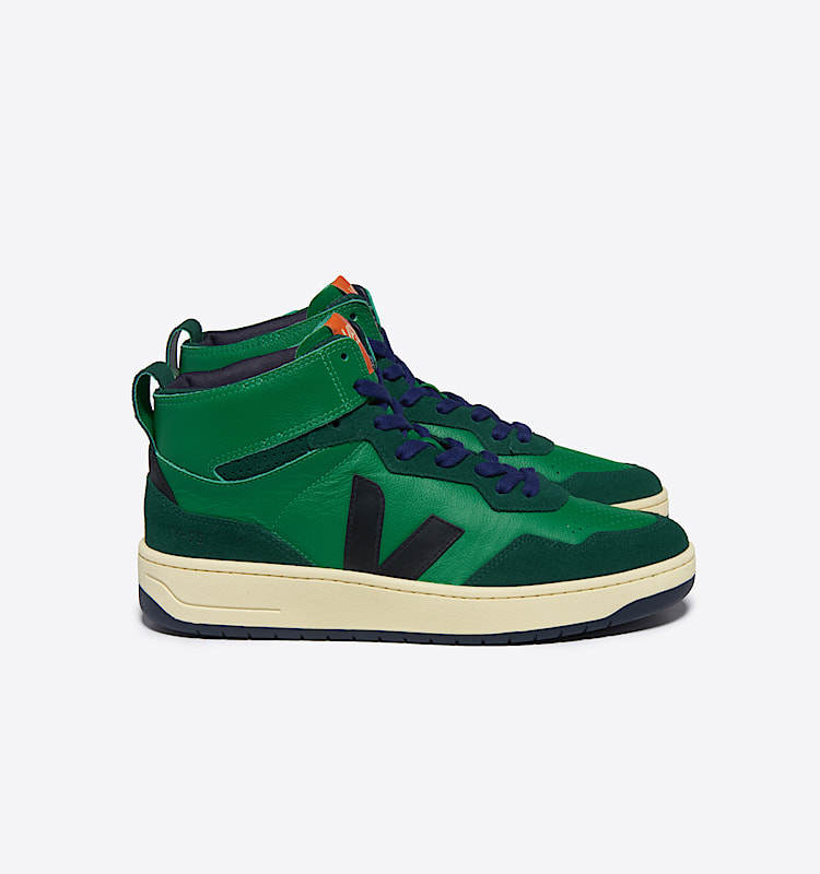 veja baskets v-95 cuir vert QZ2003686 Lateral view