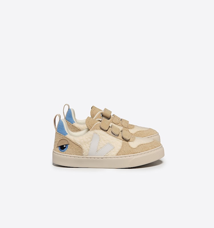 veja sneaker veja-x-bigstuffed-(small-v-10) wildleder beige CG3003843 Lateral view