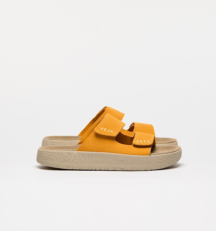 veja sneakers etna suede orange SA3220671 Lateral view