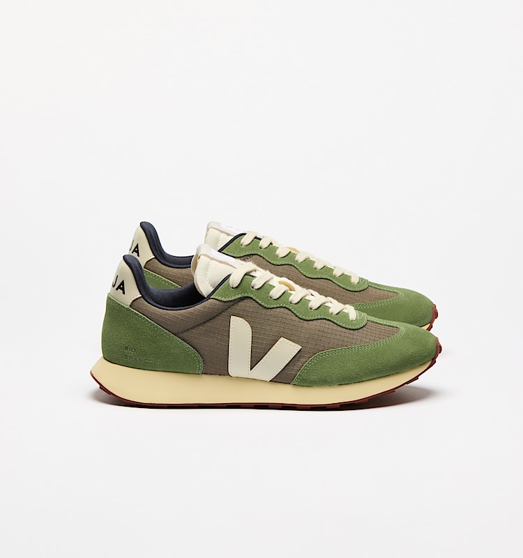 veja baskets rio-branco-ii ripstop vert RO1920755 Lateral view