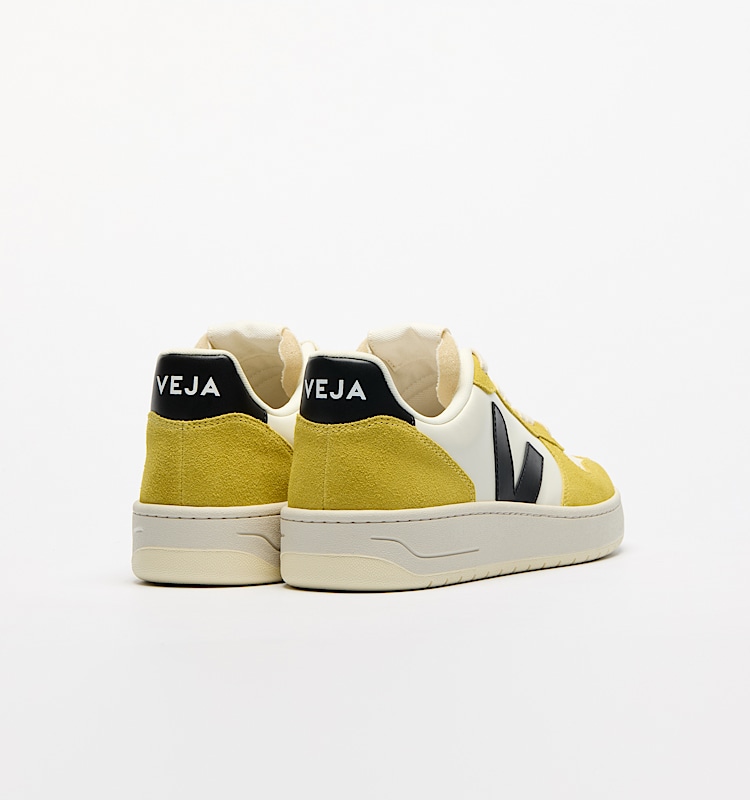 veja baskets v-10-prime cuir jaune VI0220502 Back view