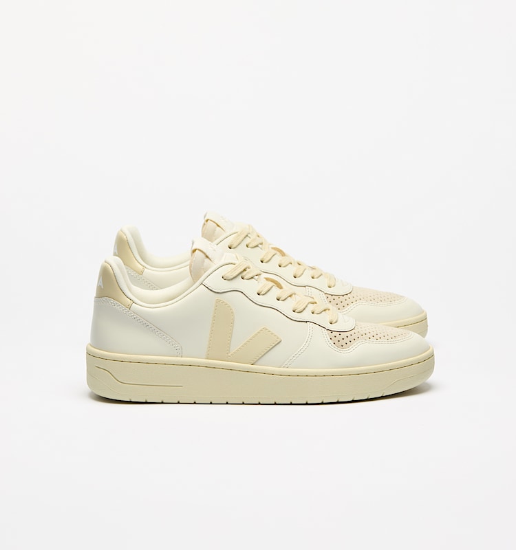 veja baskets v-10-prime cuir beige VI0220498 Lateral view