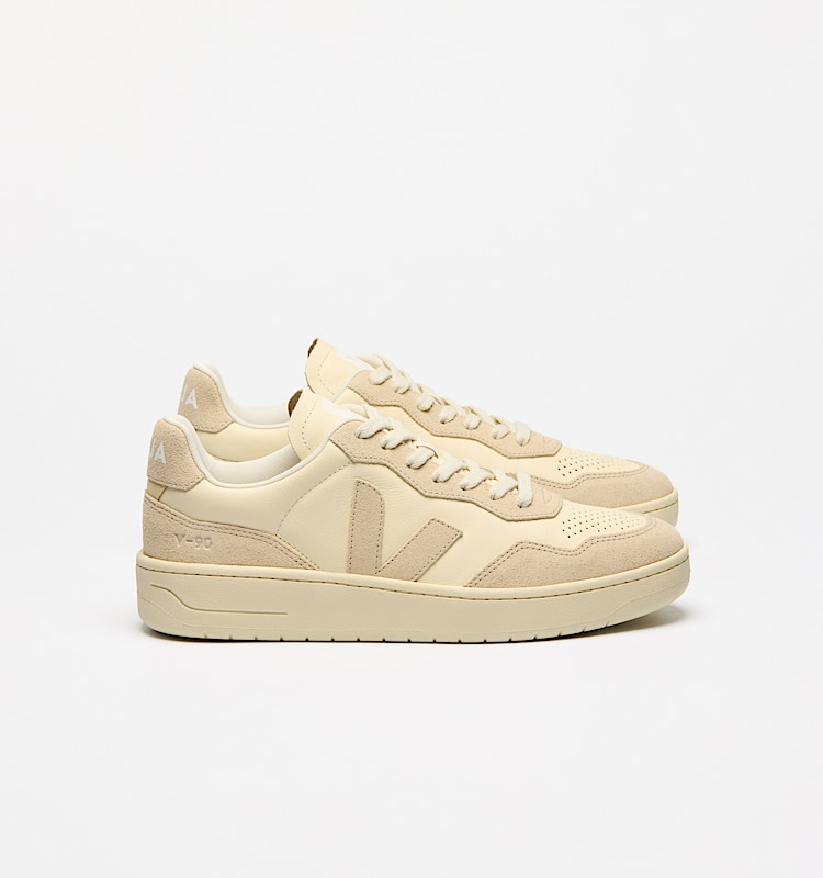 veja sneakers v-90 有机皮革 米色 VD2003892 Lateral view