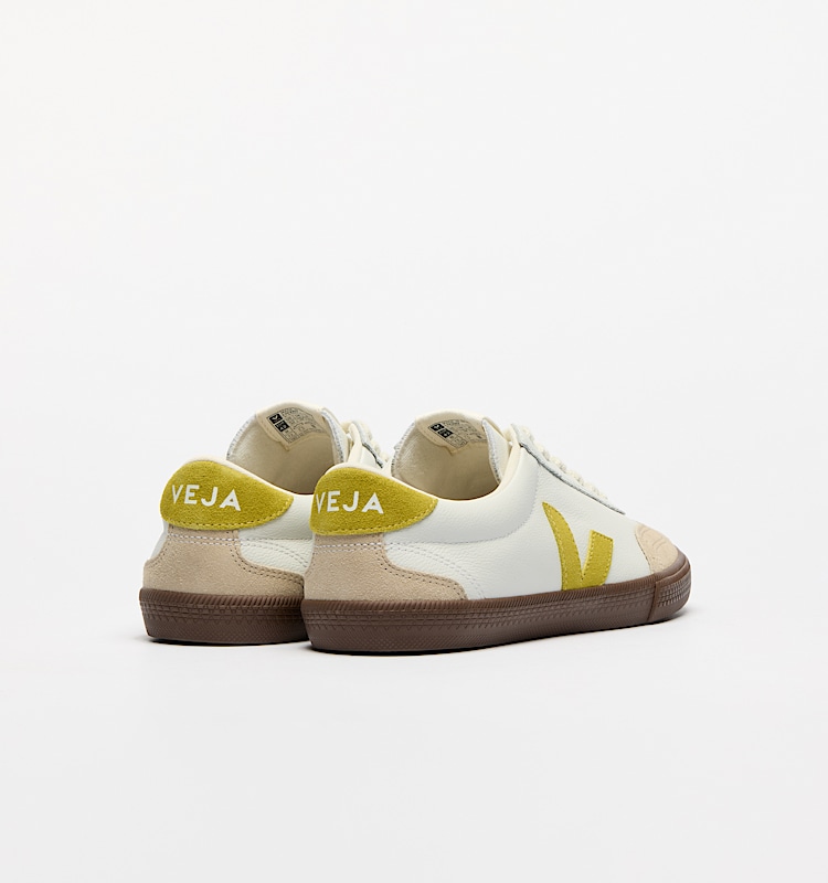 veja sneakers volley 有机皮革 白色 VO2020504 Back view