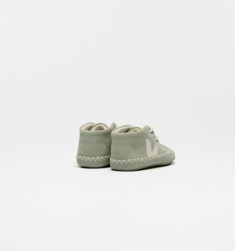 veja sneakers baby-light-zz suede green BL0320662 Back view