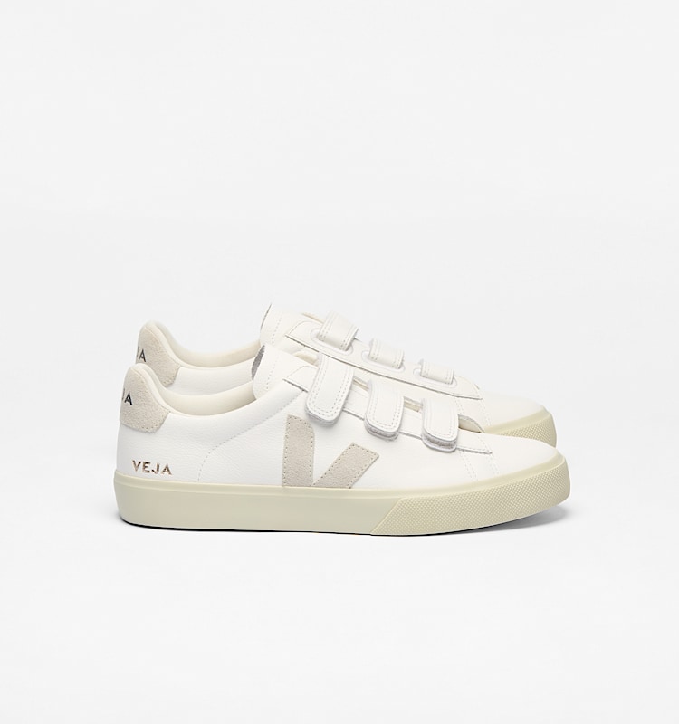 veja sneakers recife-logo pelle bianco RC0502919 Lateral view