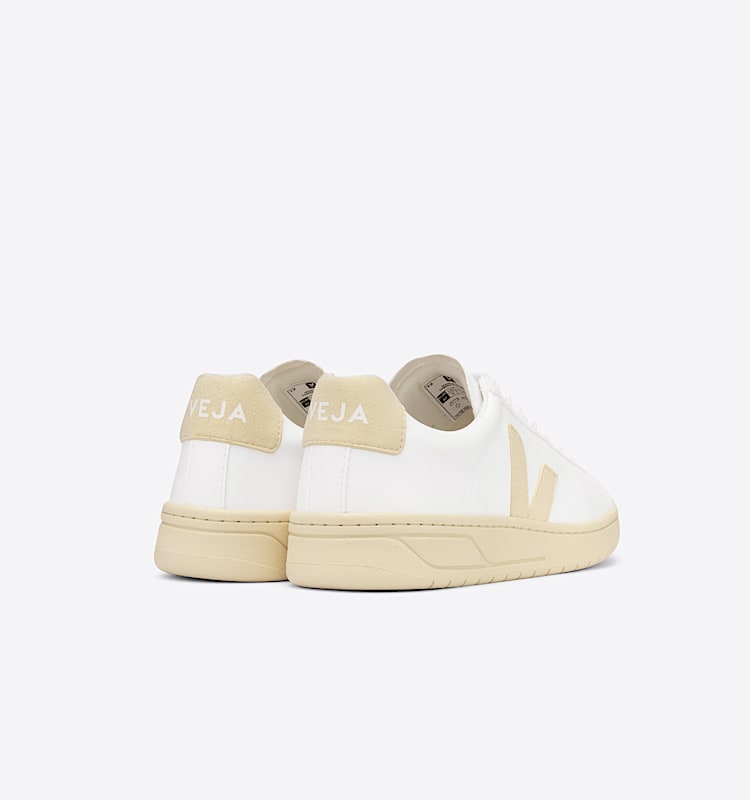 veja sneakers urca veganskt hvit UC0702819 Back view