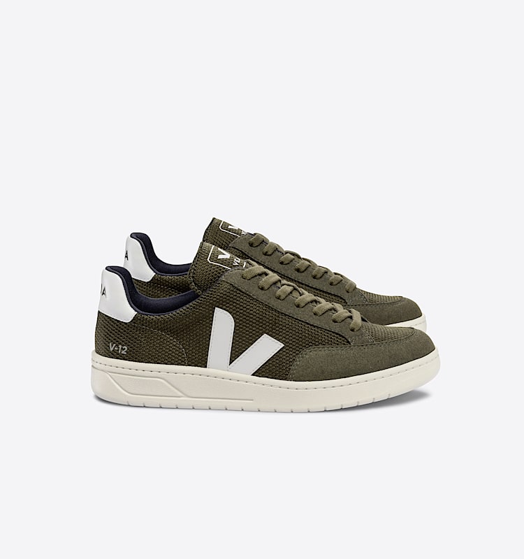 veja sneakers v-12 recycled green XD0102820 Lateral view