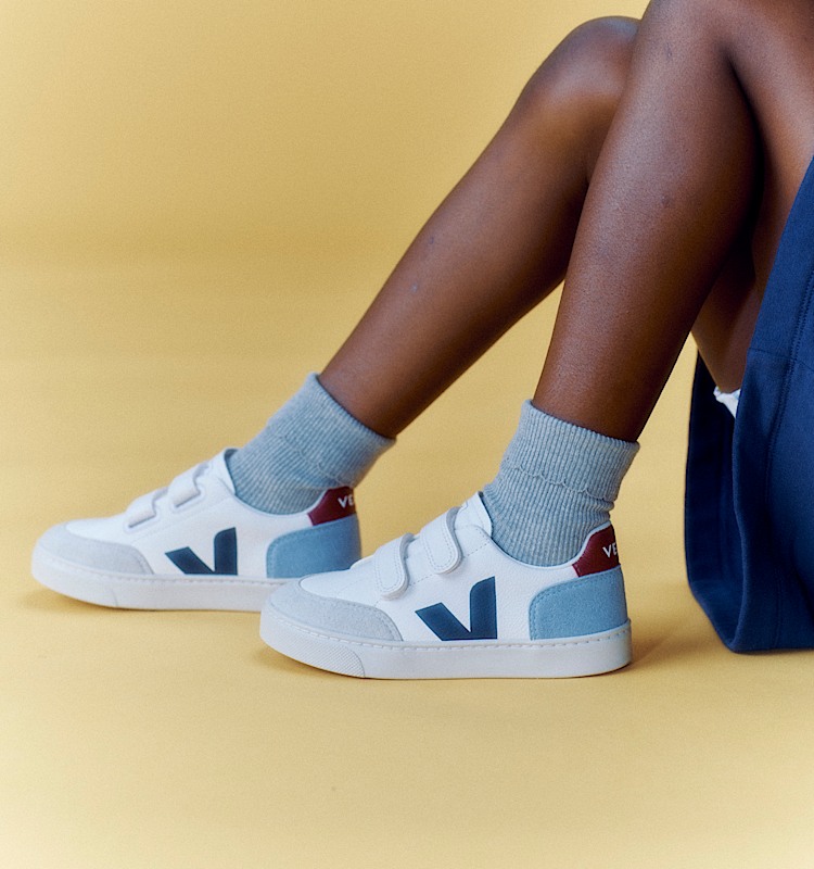veja baskets small-v-12 cuir multicolore XV0520607