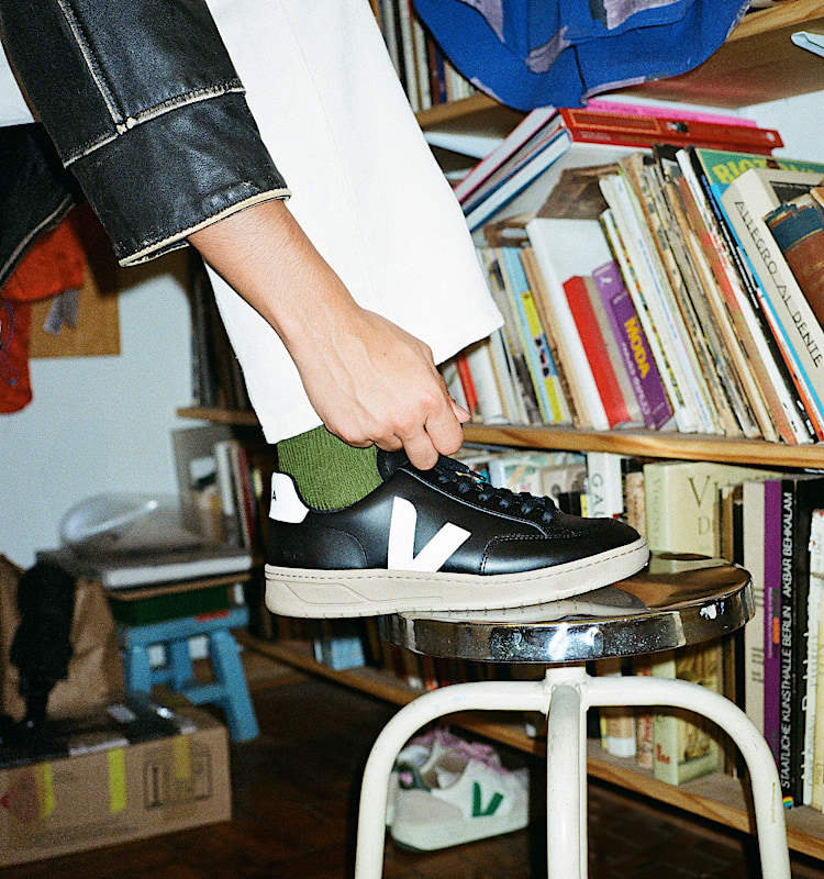 veja sneakers v-12 皮革 黑色 XD0203638