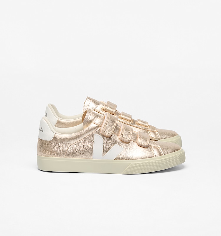 veja zapatillas recife-logo cuero oro RC0502418 Lateral view