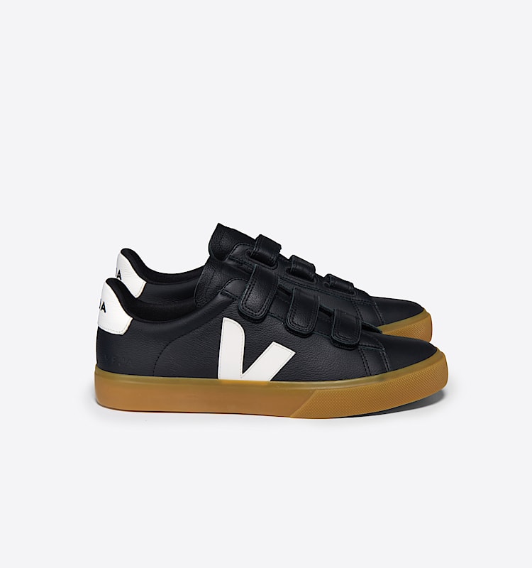 veja sneakers recife-logo leather black RC0503698 Lateral view