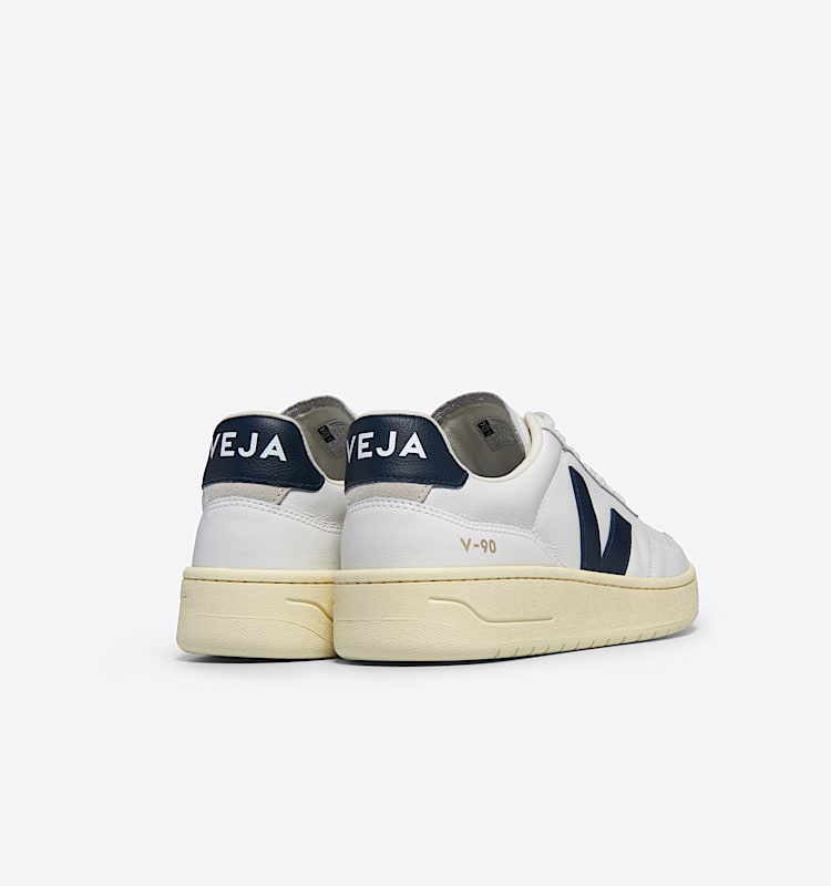 veja sneakers v-90 pelle bianco VD2003656 Back view