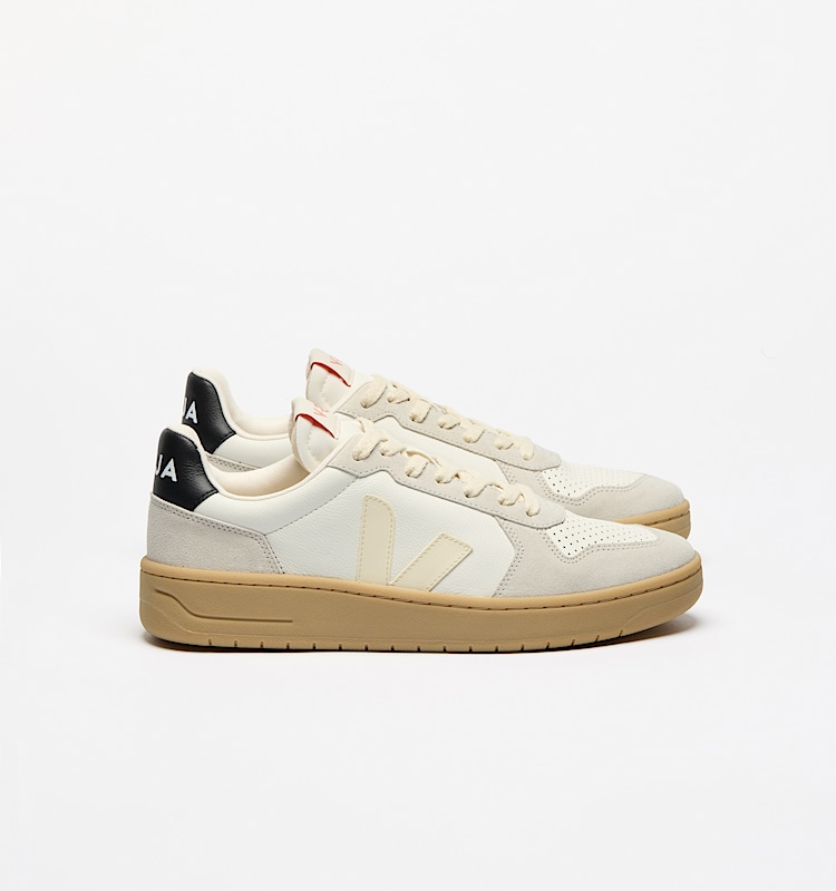 veja sneakers v-82 皮革 灰色 VE3320759 Lateral view