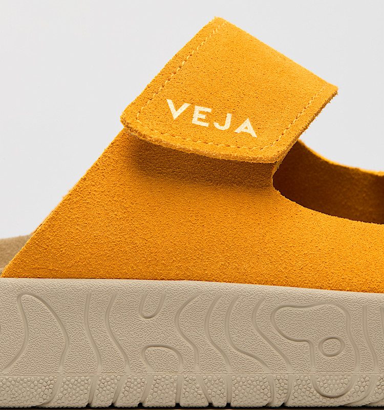 veja sneakers etna suede orange SA3220671 Back view