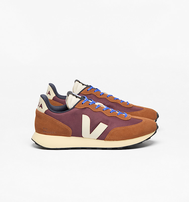 veja sneakers rio-branco-ii 回收再利用 褐色 RO3420852 Lateral view
