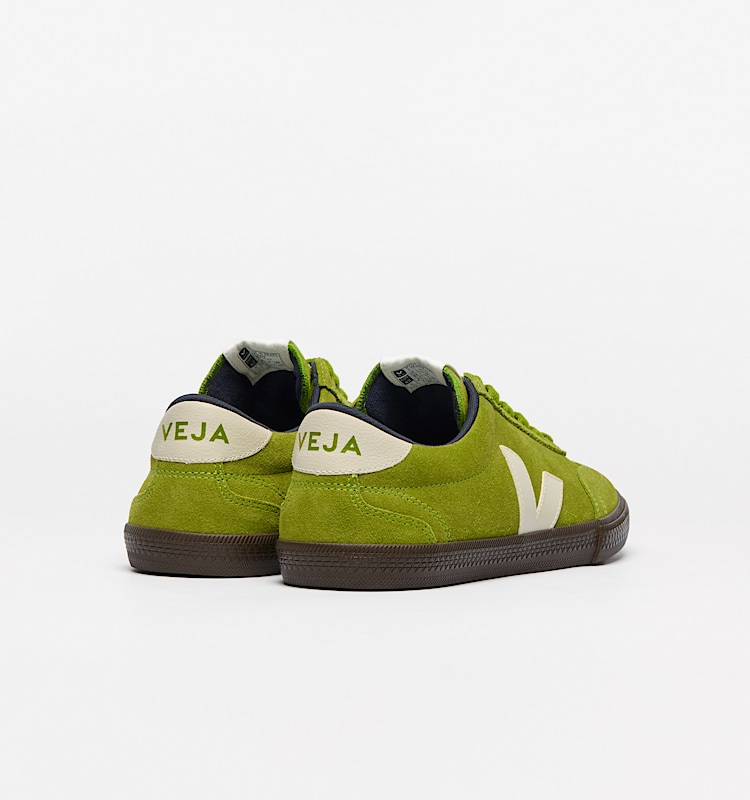 veja sneakers volley 麂皮 绿色 VO0320890 Back view