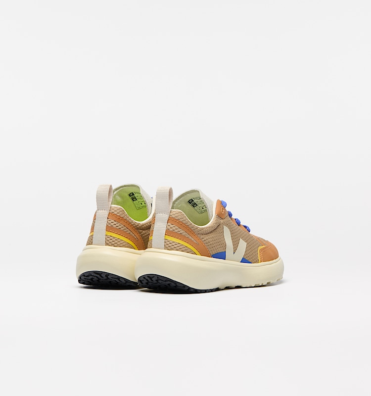 veja zapatillas small-canary-light reciclado naranja YL1821023 Back view