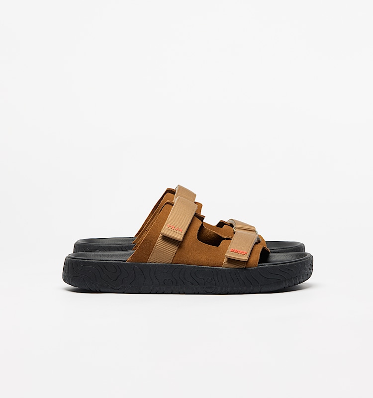 veja sneakers veja-x-homecore-arpoador suede brown HO3220934 Lateral view