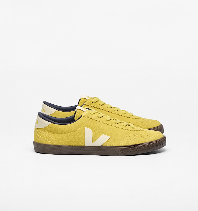 veja sneakers volley 麂皮 黄色 VO0303849 Lateral view
