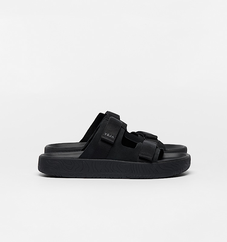 veja sneakers arpoador suede black AP3221036 Lateral view