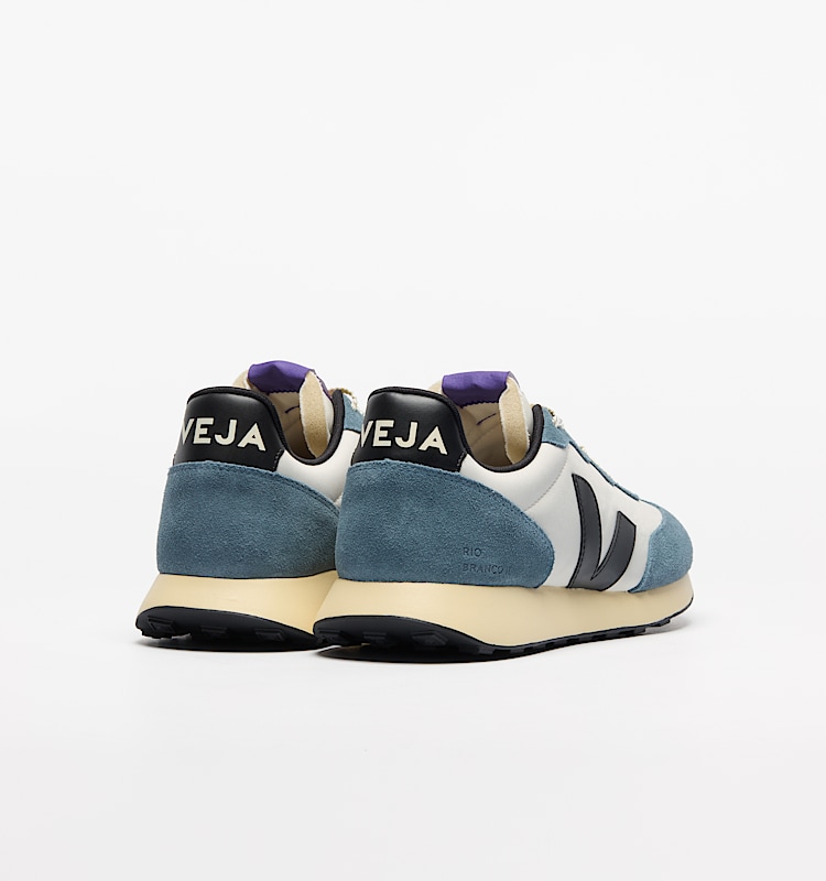 veja baskets rio-branco-ii recyclé bleu RO3420854 Back view