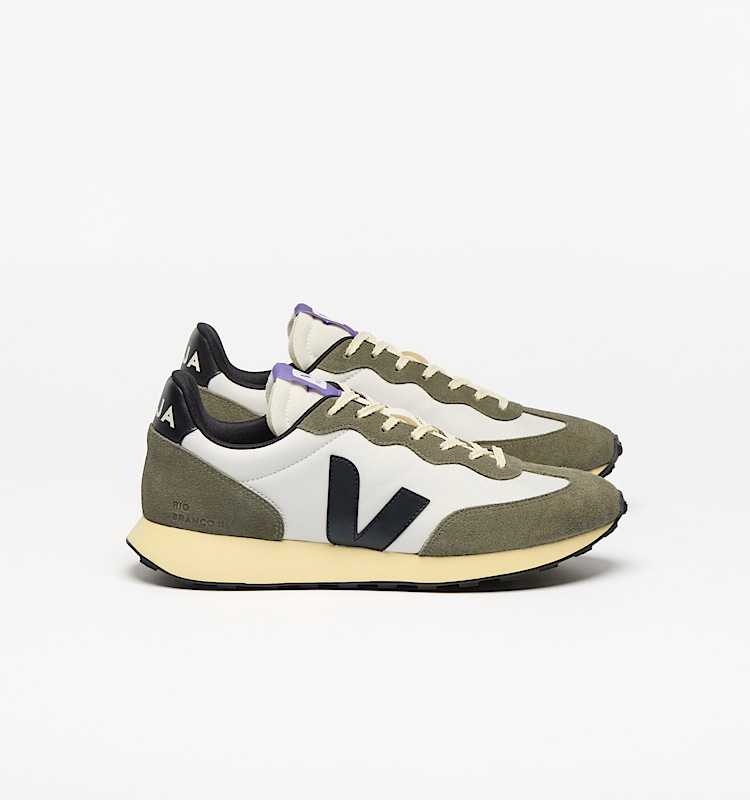 veja zapatillas rio-branco-ii reciclado verde RO3420856 Lateral view