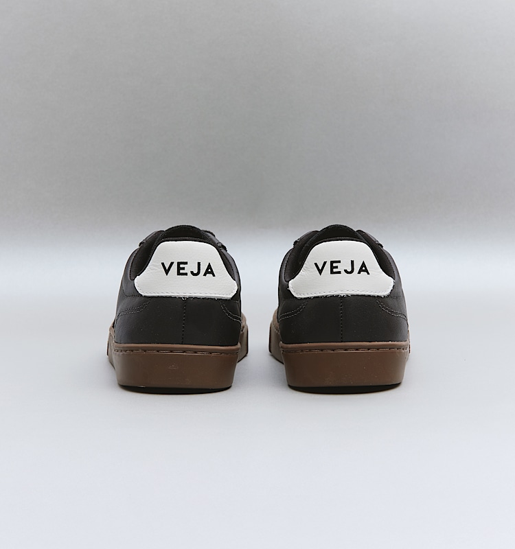 veja sneakers small-volley organic-leather black SY2021015
